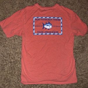 Southern tide t shirt